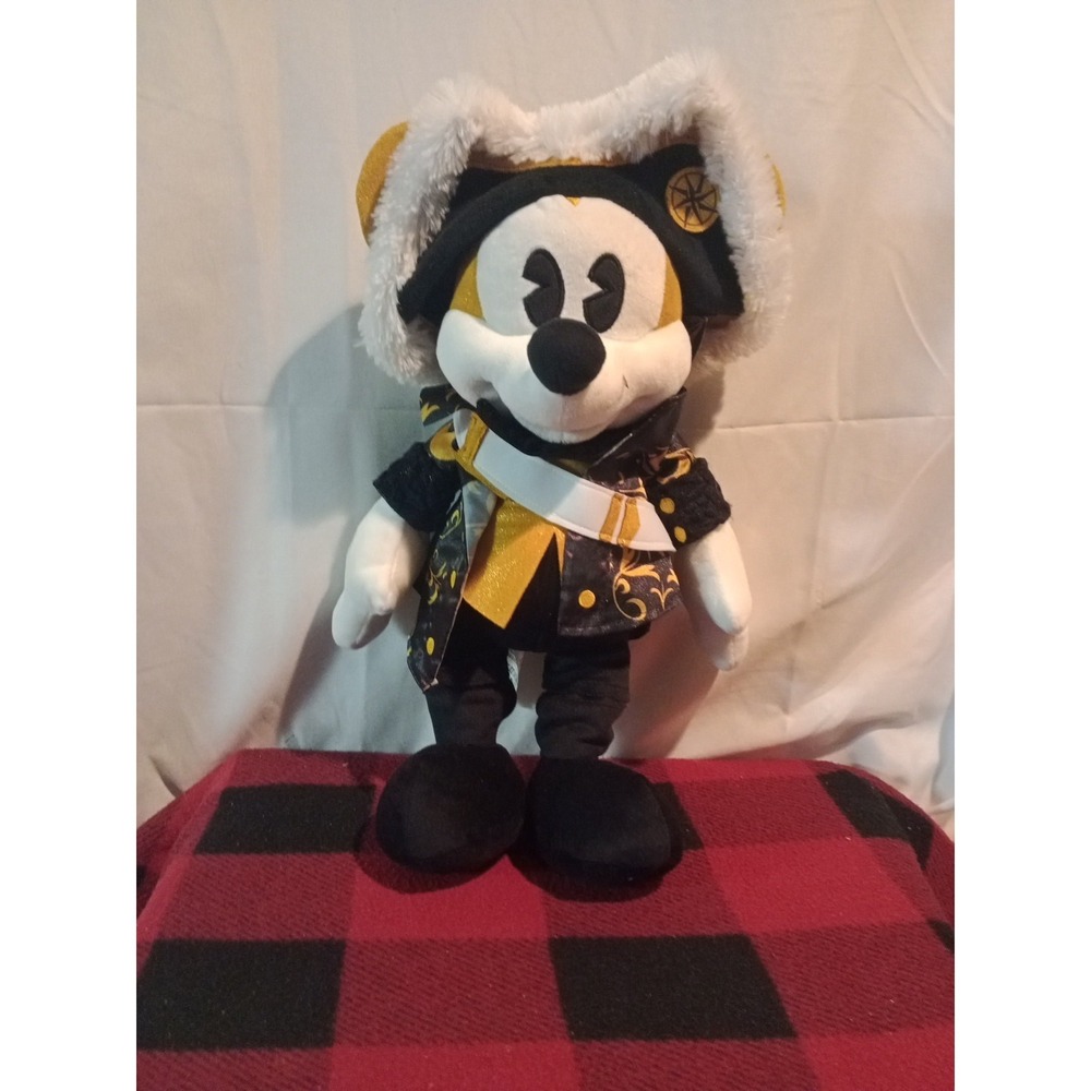 Mickey Mouse The Main Attraction Pirates of the Caribbean Plush Disney 2/12 16"